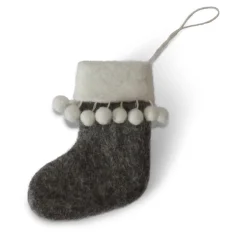 En Gry & Sif Felt Christmas Tree Decoration - Christmas Stockings With Pom-Poms| Felt Christmas Tree Decorations