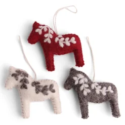 En Gry & Sif Felt Christmas Tree Decoration - Swedish Horses (Set Of 3) - Classic| All Tree Decorations