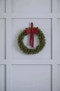En Gry & Sif Felt Christmas Wreath - Green Wreath With Red Bow (Large)| Wreaths
