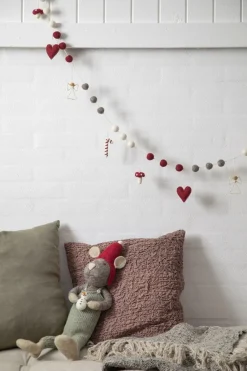 En Gry & Sif Felt Garland - Christmas Parade| Felt Christmas Tree Decorations