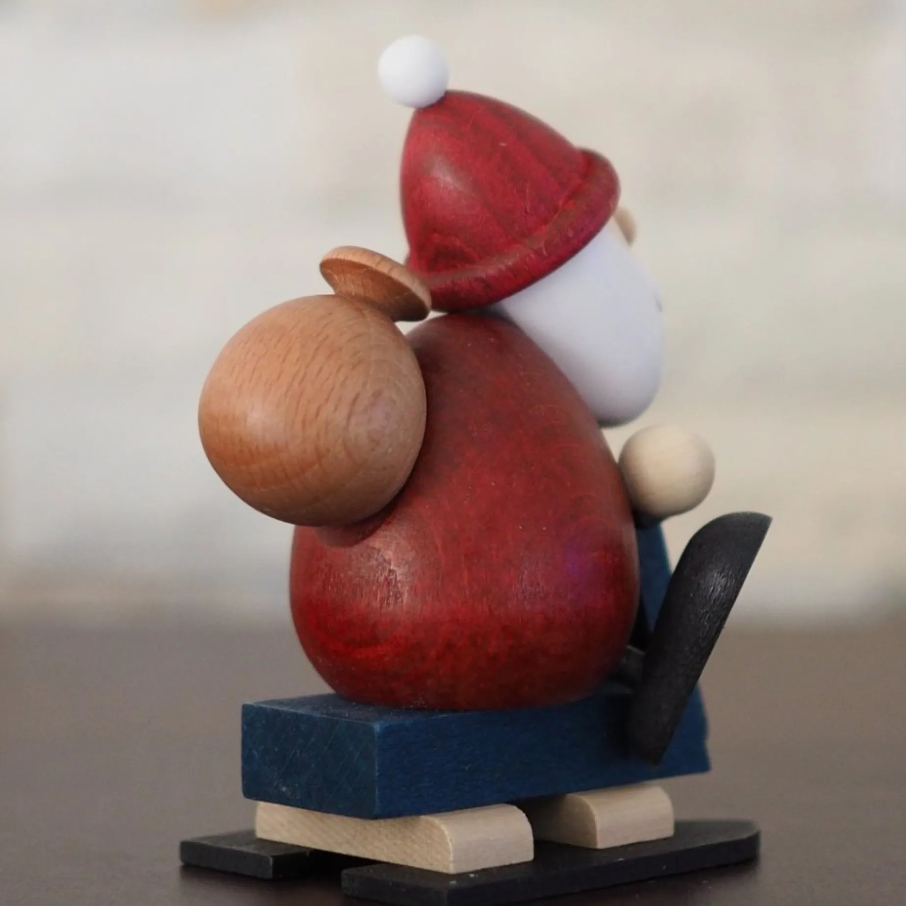 Paul Ullrich Weihnachtsmann Collectibles - Santa On A Snowmobile| Rudolph & Friends Collectibles